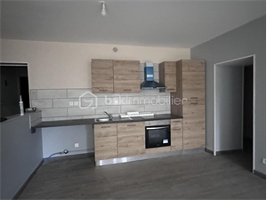 t3 à la location -   08200  SAINT MENGES, surface 60 m2 location t3 - UBI482337569